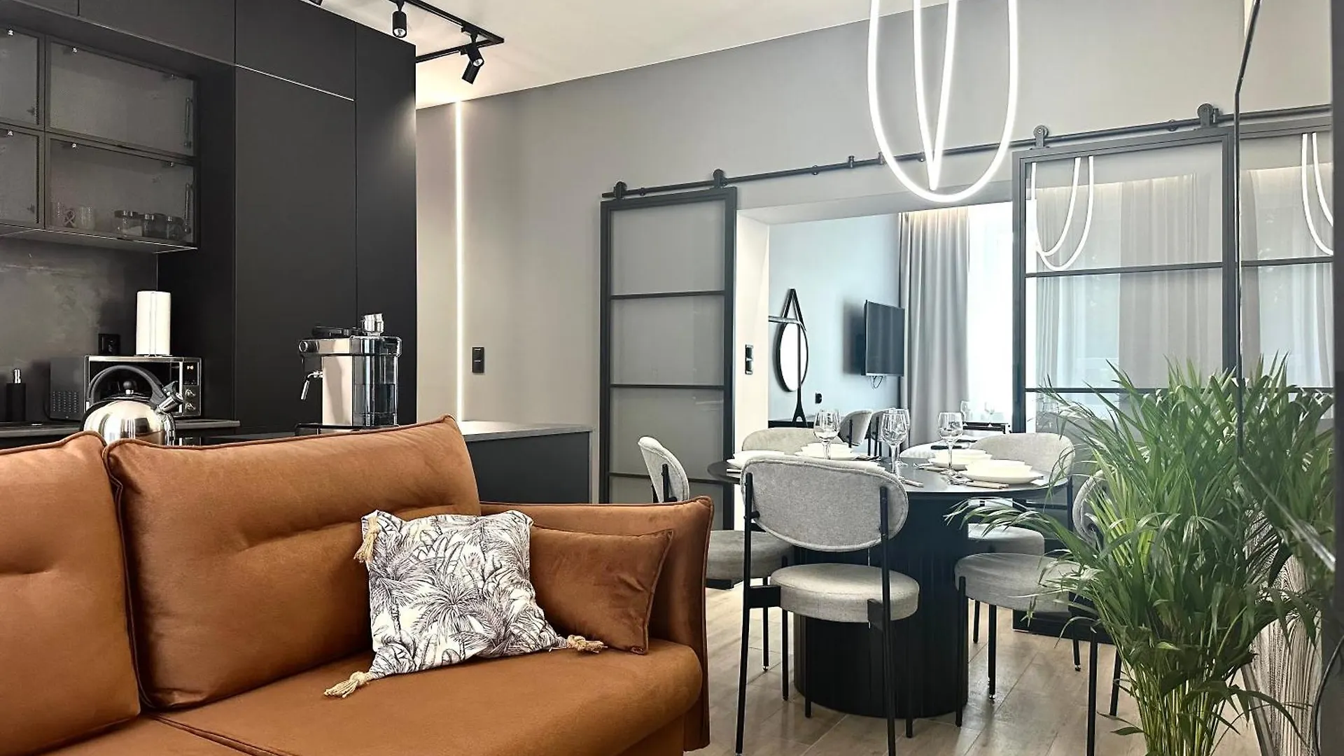 Szewska Apartment ~ 200M Main Square ~ Self Check-In 20H Wrocław